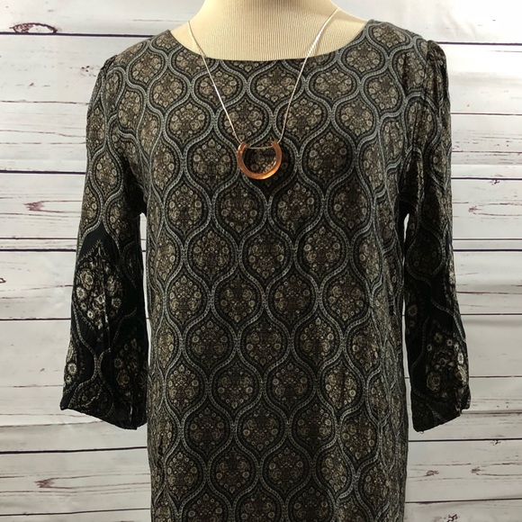 Cute patterned dress with tights or leggings - Picture 2 of 5